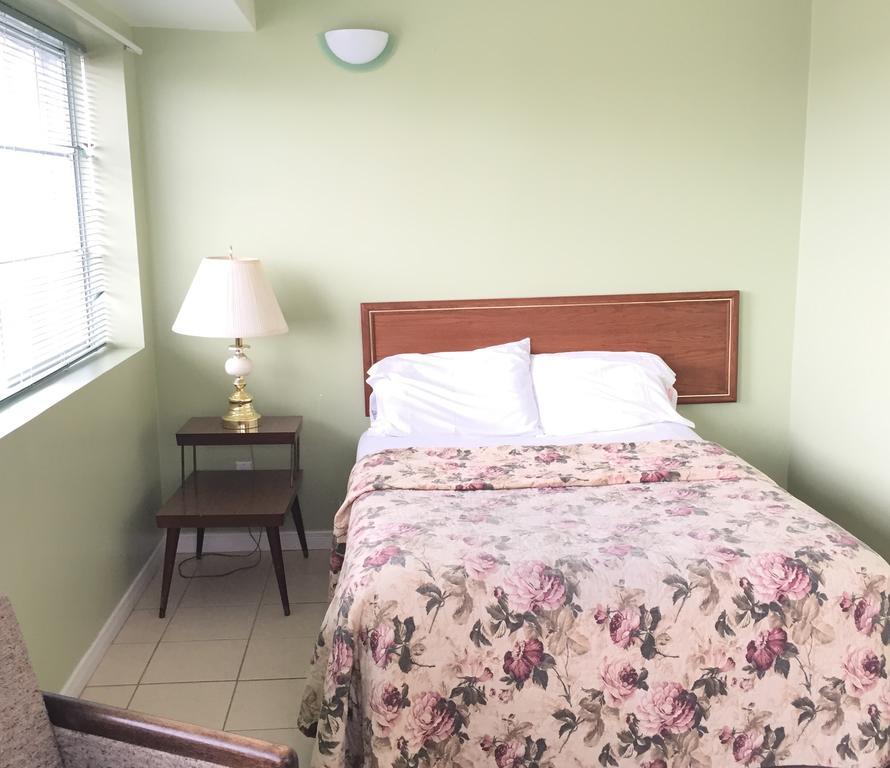 North Adventure Inn Cochrane Zewnętrze zdjęcie